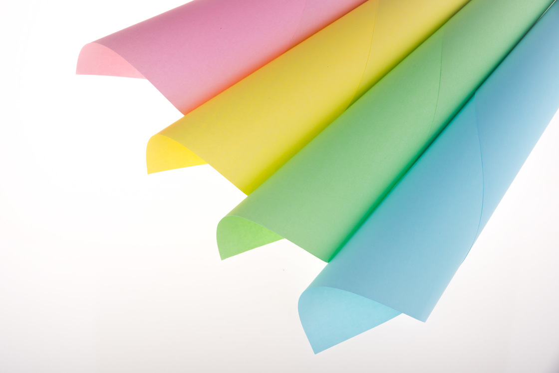 Supply NCR Paper with Optional Sizes and Colors for Invoice Printing at Competitive