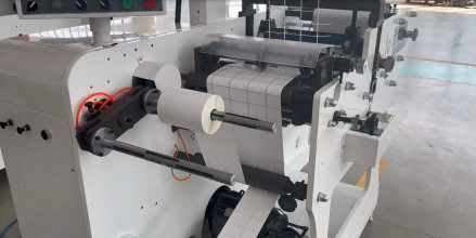 Label Turret Rewinding Slitting Die Cutting Machine for Adhesive Labels