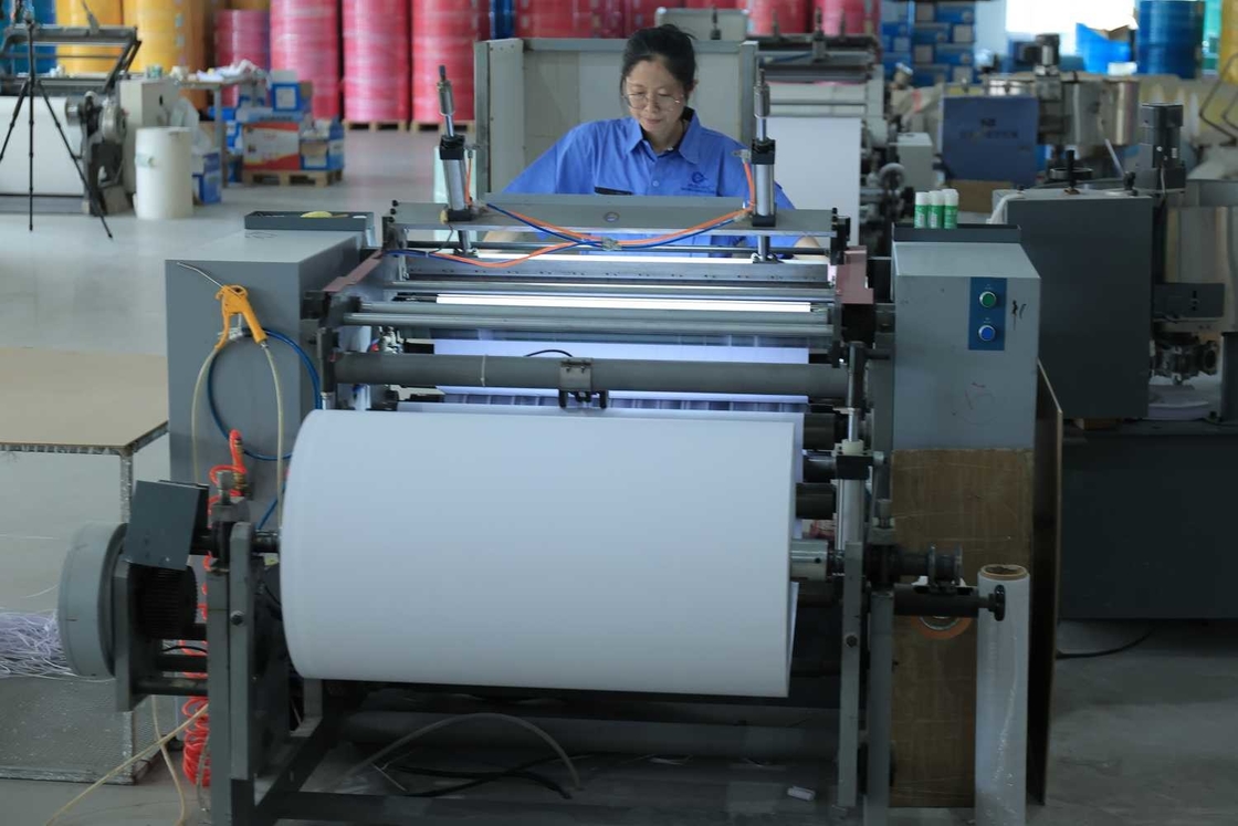 High-Precision Thermal Paper Slitting Machine for Label Rolls - 900mm Width
