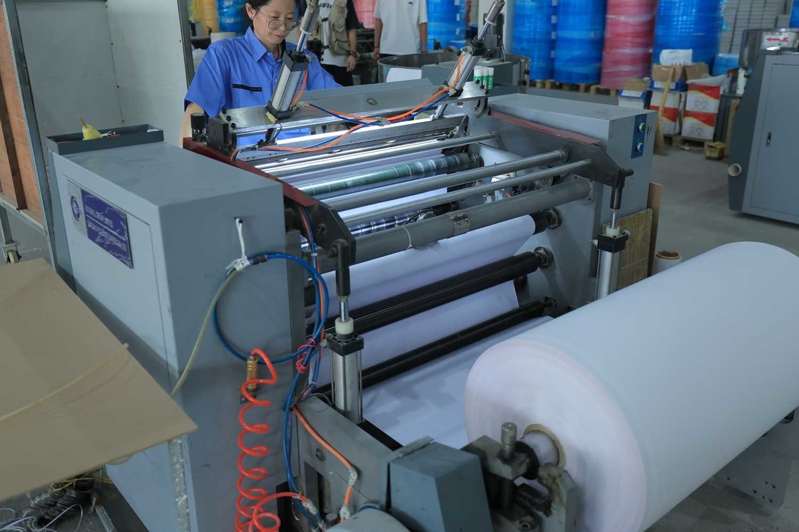Fully Automatic Thermal Paper Slitting Machine for Cash Register Rolls - 900mm Width