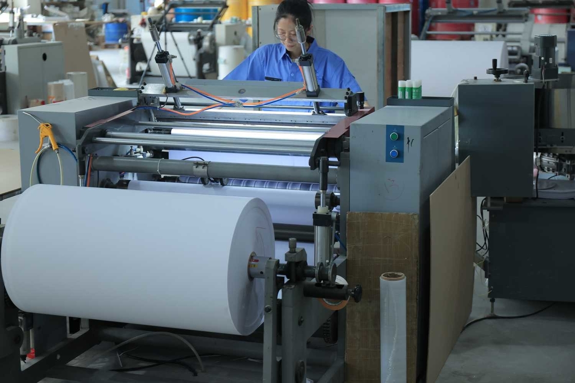 2025 Automatic Paper Cutting Machine for Thermal, Kraft & NCR Paper Rolls