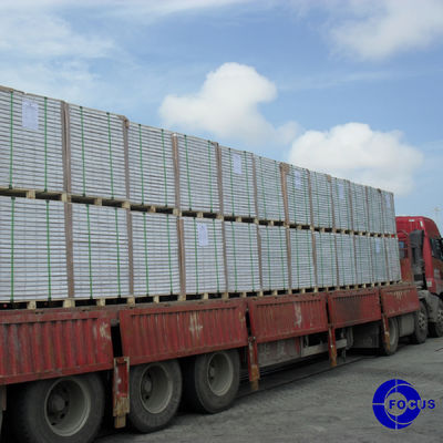 A Grade Wood Pulp NCR Copy Paper Small 43*61 50/55/75GSM Carbonless Paper